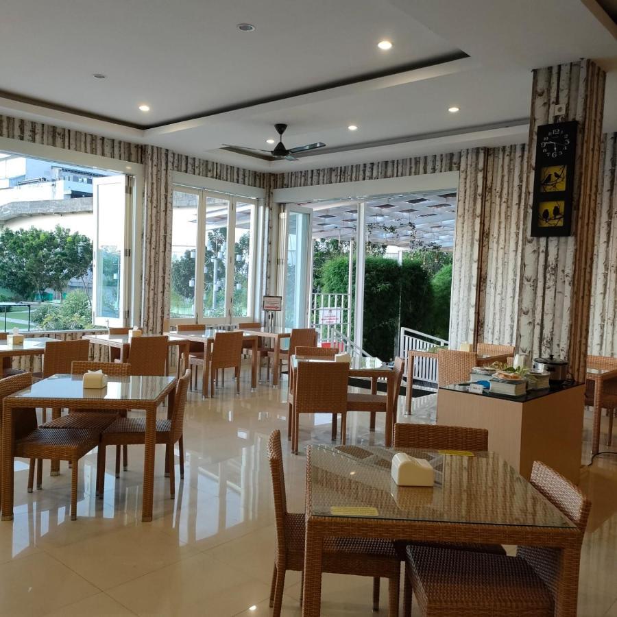 Naka Hotel Kupang מראה חיצוני תמונה