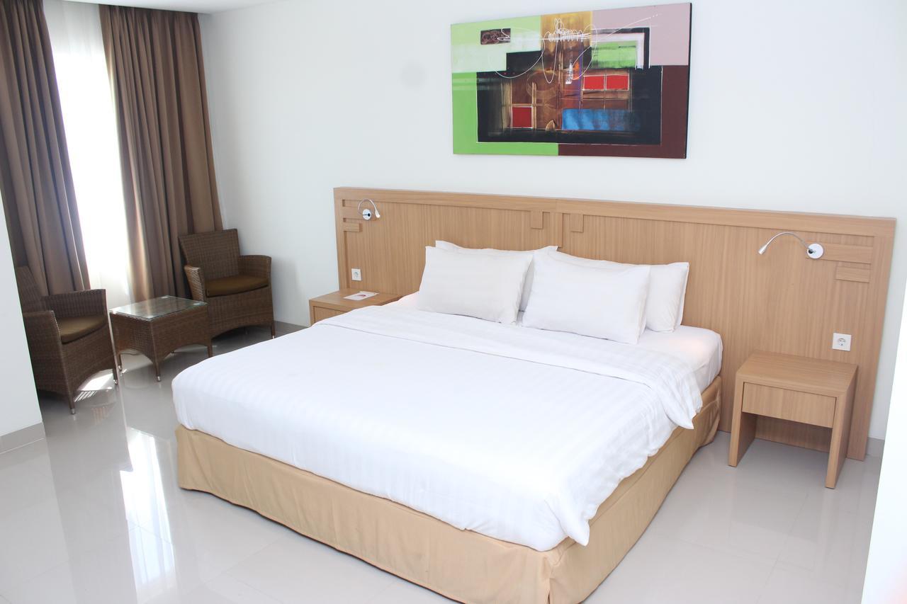 Naka Hotel Kupang מראה חיצוני תמונה